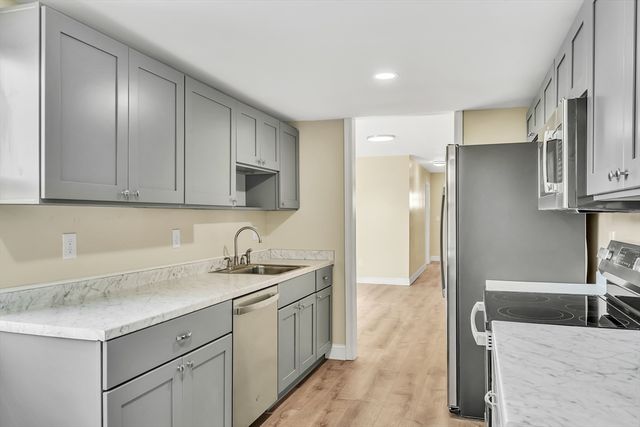 708-710 Central St, Lowell, MA 01852