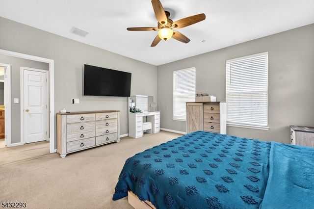 39 Liberty Way 39, South Bound Brook Boro, NJ 08880