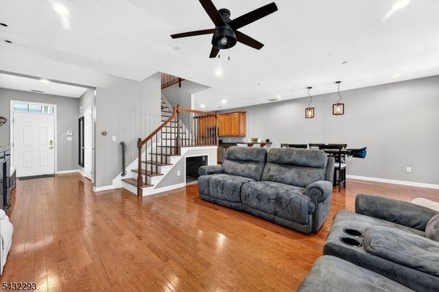 39 Liberty Way 39, South Bound Brook Boro, NJ 08880