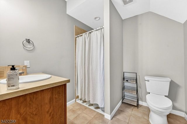 39 Liberty Way 39, South Bound Brook Boro, NJ 08880