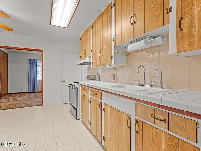 3222 Frankfort Avenue A, El Paso, TX 79930