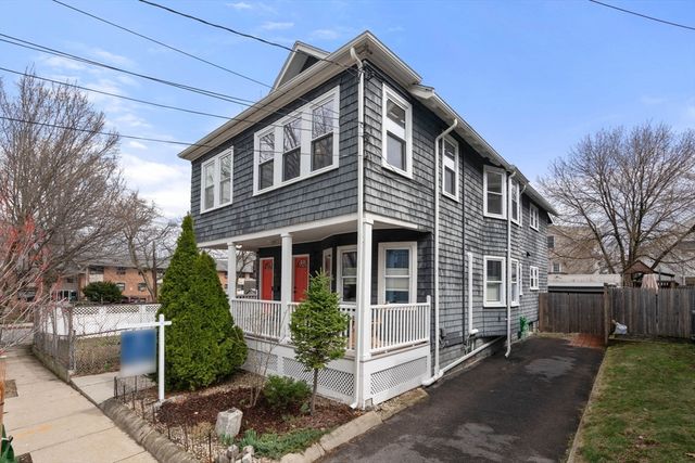39 Bond St 39, Somerville, MA 02145