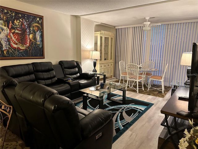 500 N OSCEOLA AVENUE 403, Clearwater, FL 33755