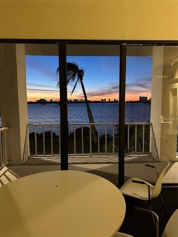 500 N OSCEOLA AVENUE 403, Clearwater, FL 33755