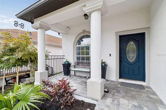 5816 MOHR LOOP, Tampa, FL 33615