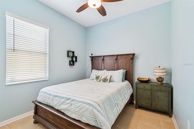 5816 MOHR LOOP, Tampa, FL 33615