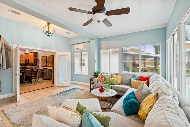 5816 MOHR LOOP, Tampa, FL 33615