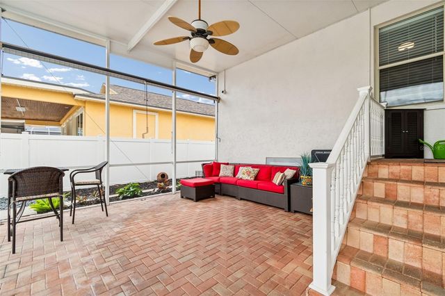 5816 MOHR LOOP, Tampa, FL 33615