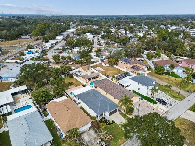 5816 MOHR LOOP, Tampa, FL 33615