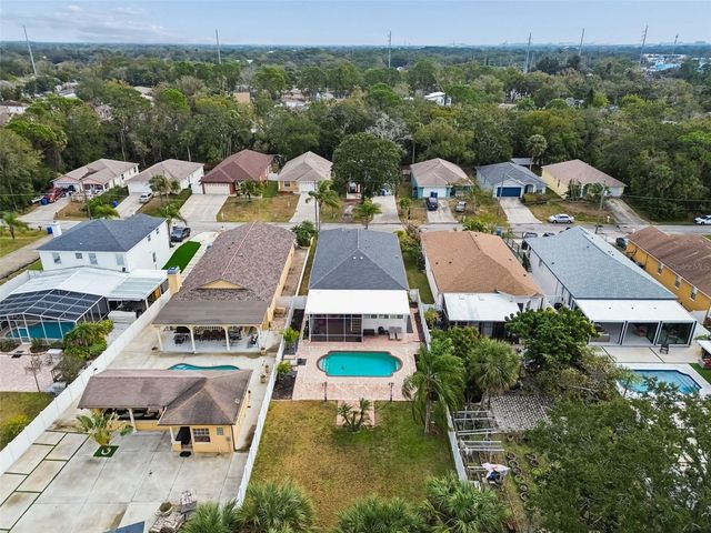 5816 MOHR LOOP, Tampa, FL 33615