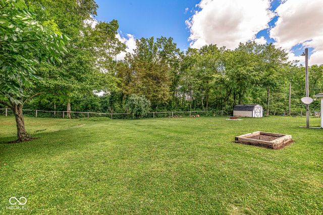 24 Marianna Court, Brownsburg, IN 46112