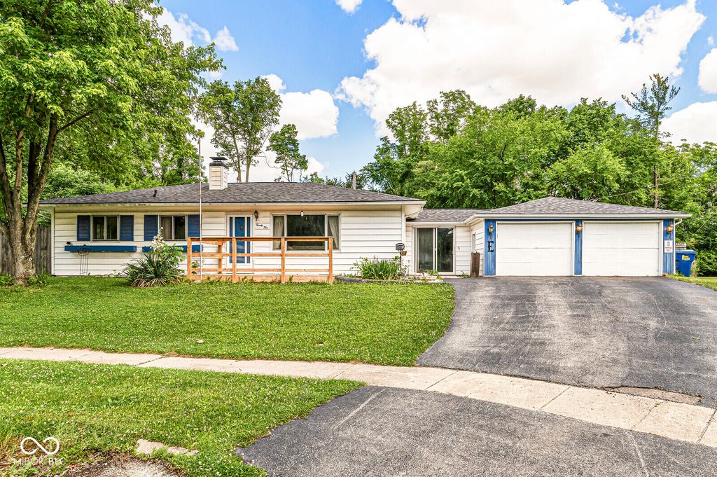 24 Marianna Court, Brownsburg, IN 46112