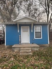 201 E Cleveland Street, Prairie Grove, AR 72753