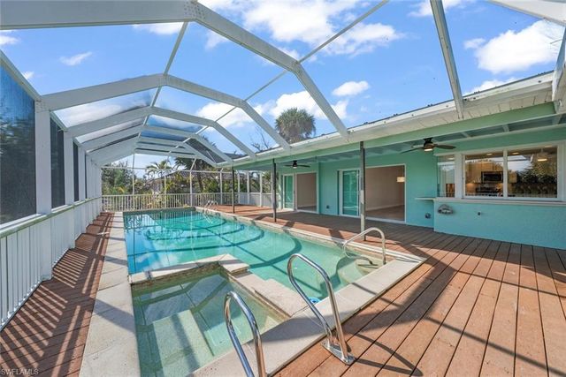 3314 Saint Kilda RD, Sanibel, FL 33957