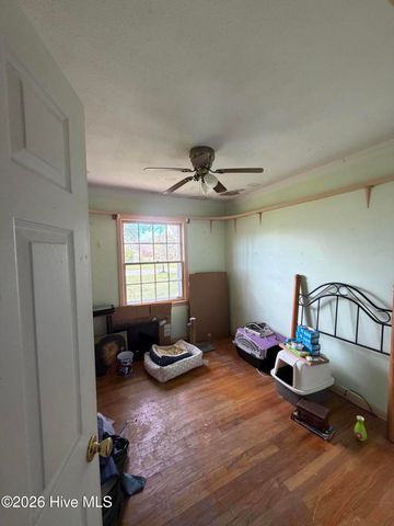 303 Sycamore Drive, Beaufort, NC 28516