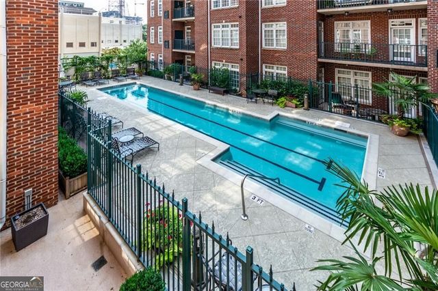 77 Peachtree Place NE 201, Atlanta, GA 30309