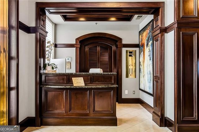 77 Peachtree Place NE 201, Atlanta, GA 30309