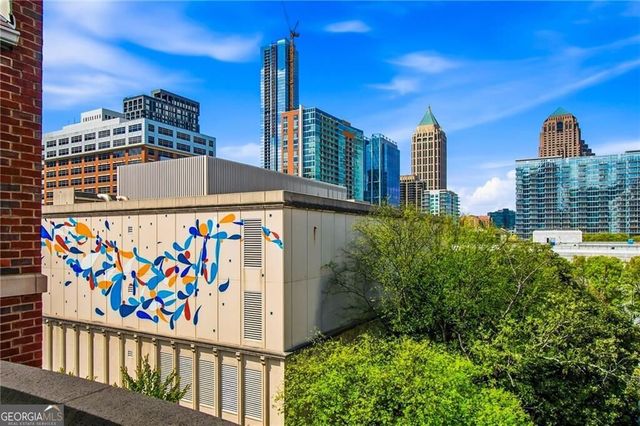 77 Peachtree Place NE 201, Atlanta, GA 30309