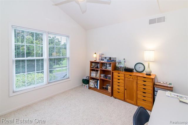 5808 Windstar Circle, Waterford, MI 48327