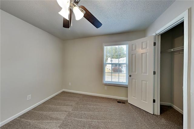 217 Remington Court, Dallas, GA 30132
