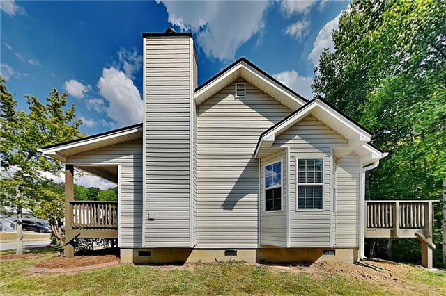 217 Remington Court, Dallas, GA 30132