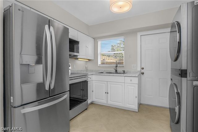 1015 10th AVE N 1011, Naples, FL 34102