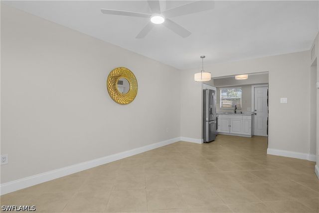 1015 10th AVE N 1011, Naples, FL 34102