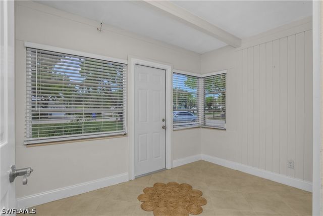1015 10th AVE N 1011, Naples, FL 34102