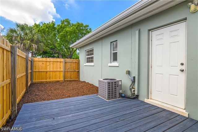 1015 10th AVE N 1011, Naples, FL 34102
