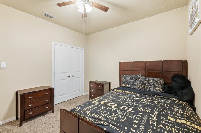 215 Equestrian Road, Hickory Creek, TX 75065