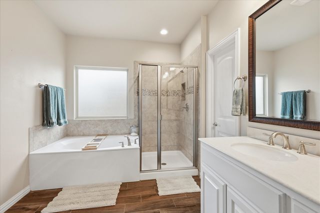 215 Equestrian Road, Hickory Creek, TX 75065