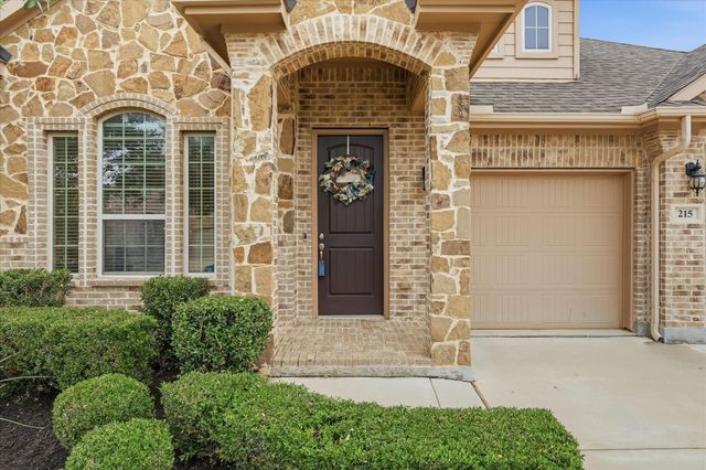 215 Equestrian Road, Hickory Creek, TX 75065