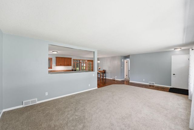 7344 26th Street NE, Willmar, MN 56201