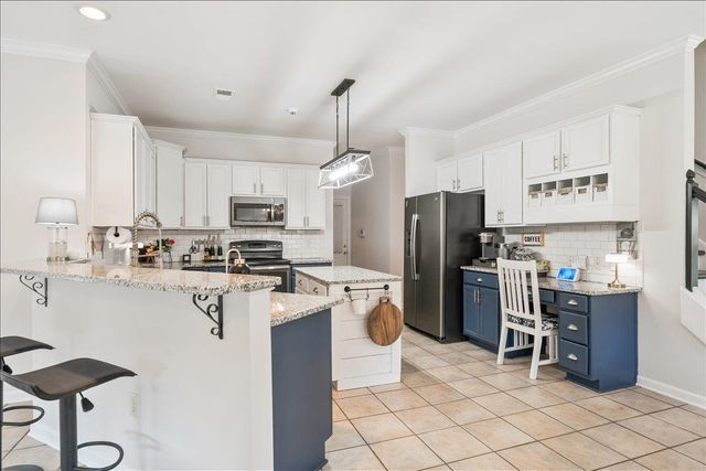 4798 SNICKERS DR, Bartlett, TN 38002