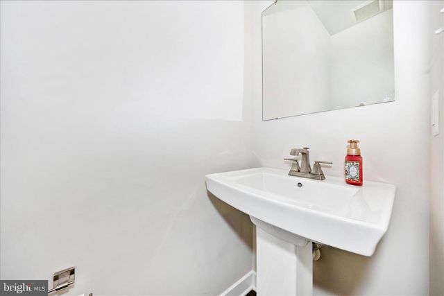 10726 LAMOKA LN, New Market, MD 21774