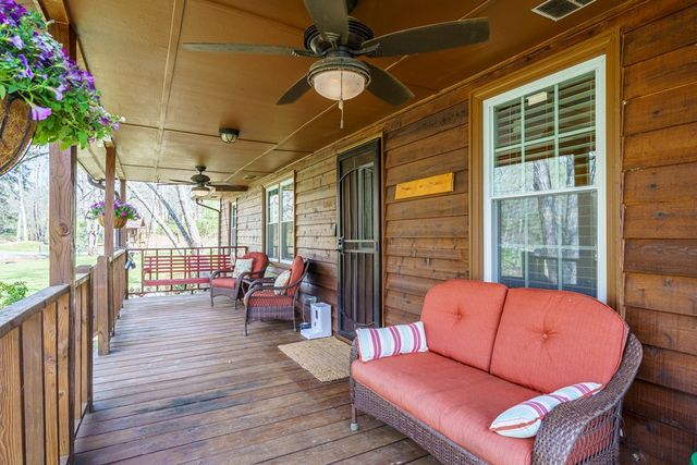 1252 Old Gum Log Road, Blairsville, GA 30512