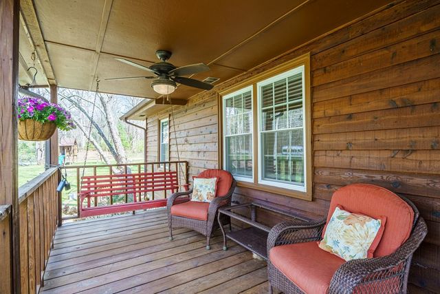 1252 Old Gum Log Road, Blairsville, GA 30512