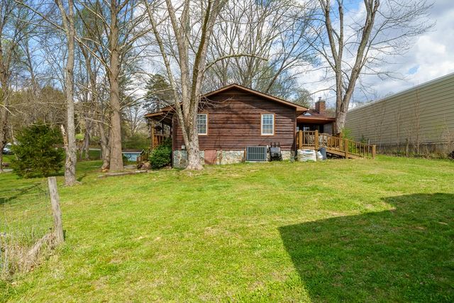 1252 Old Gum Log Road, Blairsville, GA 30512