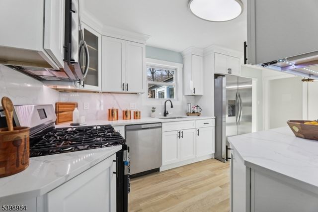 36 Ruth St, Hopatcong Boro, NJ 07874