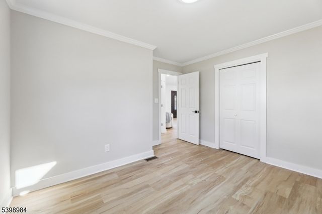 36 Ruth St, Hopatcong Boro, NJ 07874