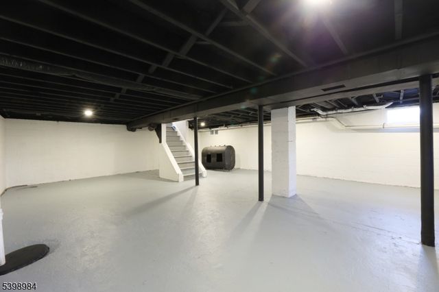 36 Ruth St, Hopatcong Boro, NJ 07874