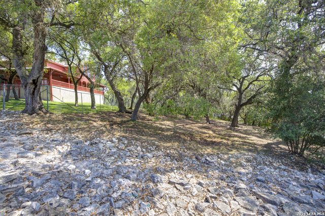 138 CANYON CRK, Canyon Lake, TX 78133