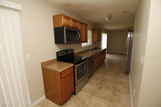 151 Mabry Street, Sebastian, FL 32958