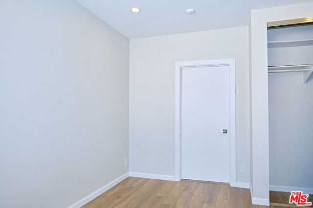 842 11th St 6, Santa Monica, CA 90403