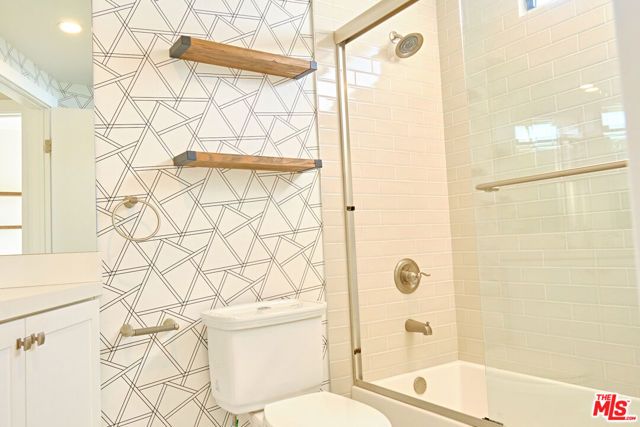 842 11th St 6, Santa Monica, CA 90403