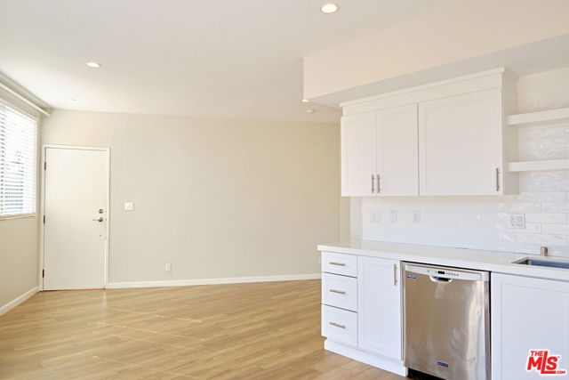 842 11th St 6, Santa Monica, CA 90403