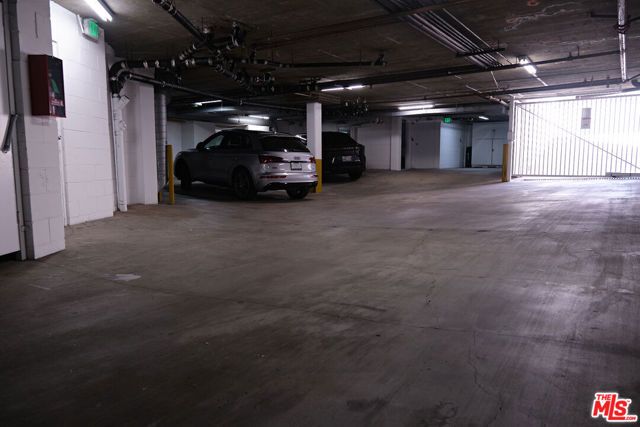 842 11th St 6, Santa Monica, CA 90403