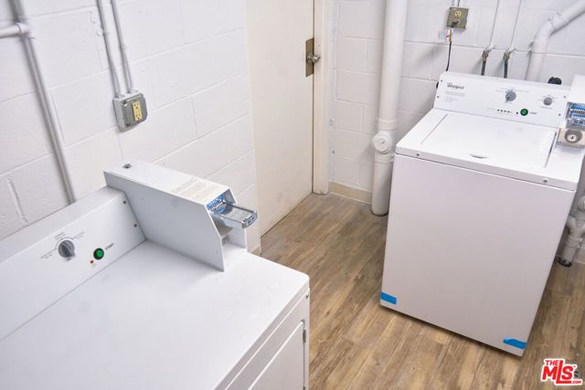 842 11th St 6, Santa Monica, CA 90403