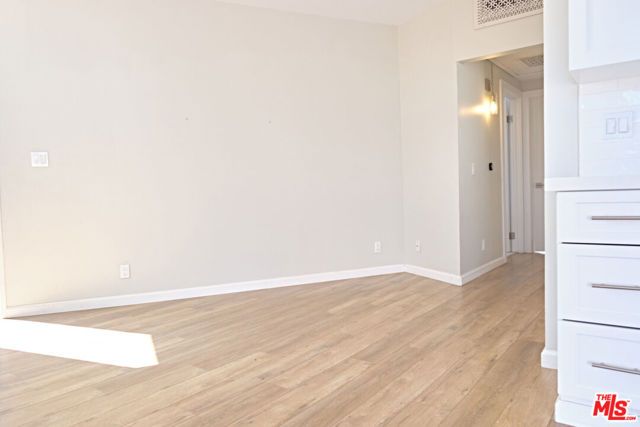 842 11th St 6, Santa Monica, CA 90403