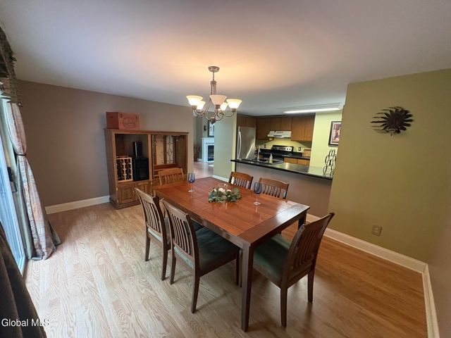 237 Thimbleberry Road, Malta, NY 12020